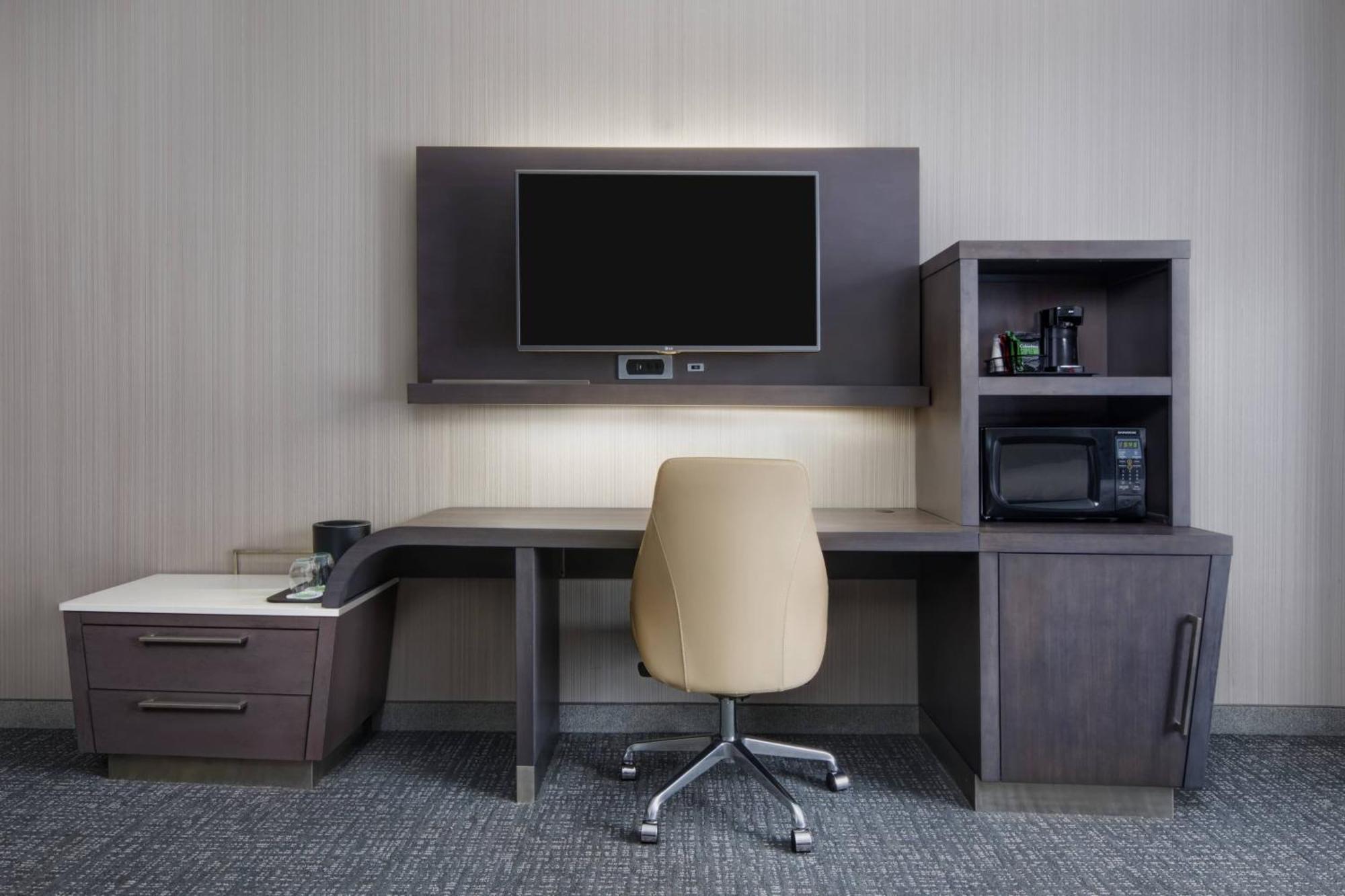Hotel Courtyard By Marriott Richmond Downtown Exterior foto